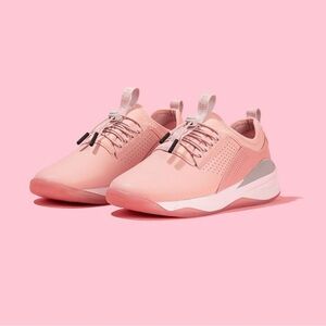 Clove Nursing Shoes | Clove Women’s Classic Shoe | Pink Up Nurse Shoe | NWOB